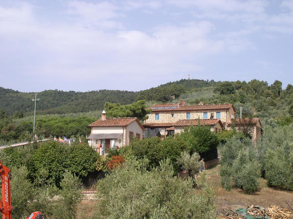 Casa Vacanze La Porta Vinci Extérieur photo
