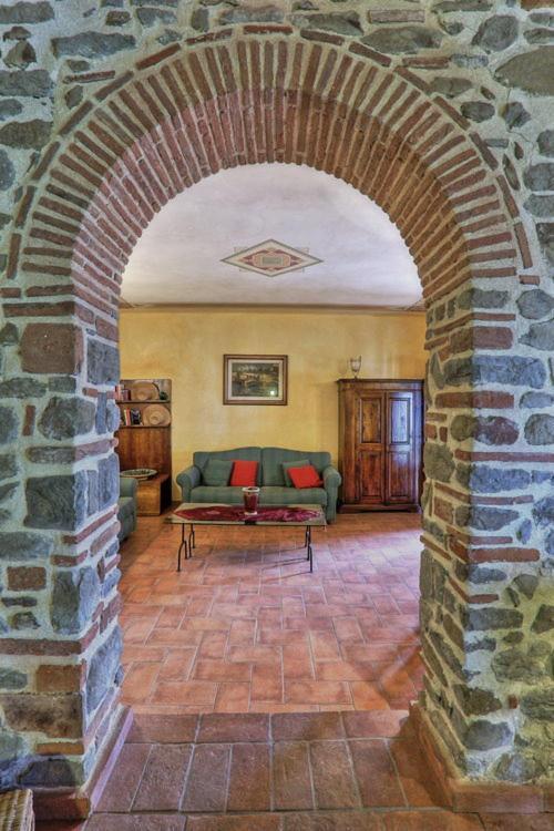 Casa Vacanze La Porta Vinci Extérieur photo
