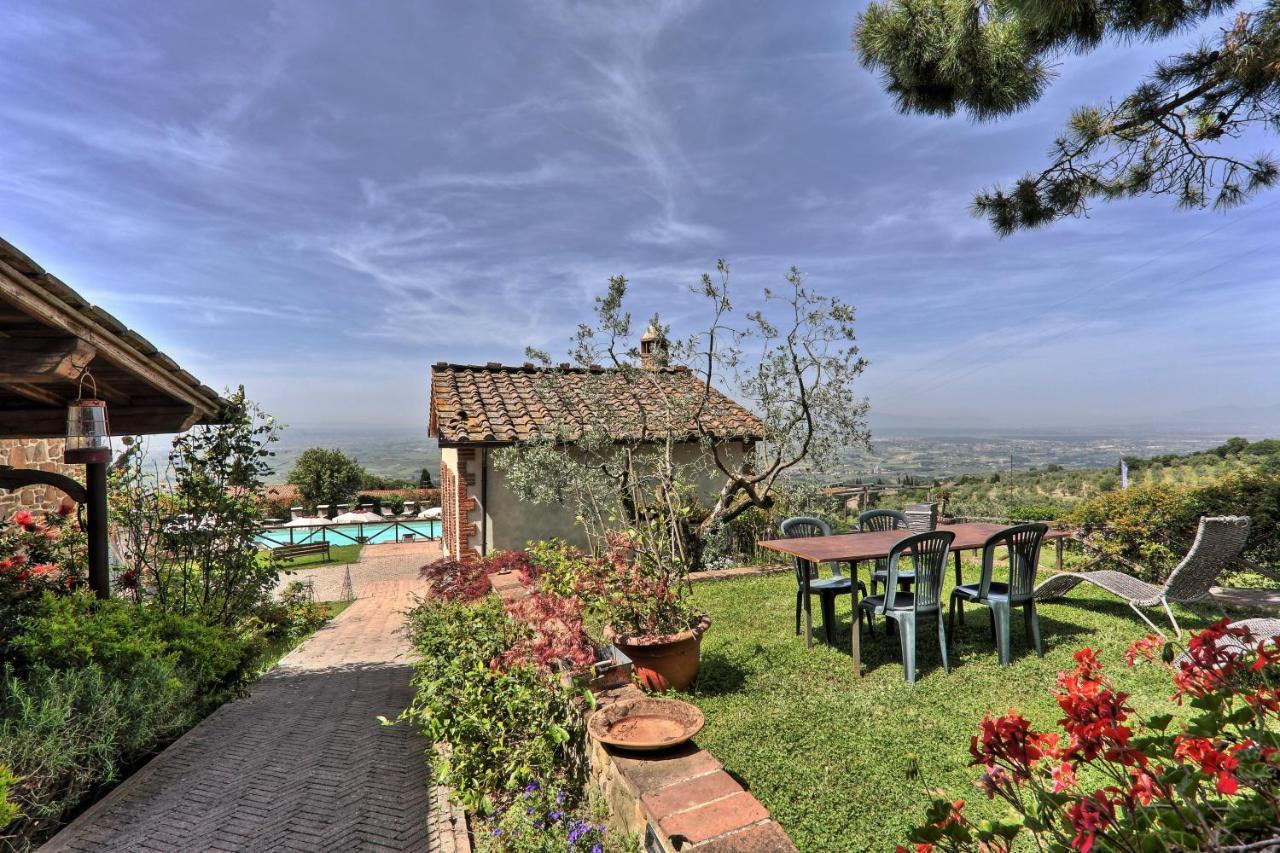 Casa Vacanze La Porta Vinci Extérieur photo
